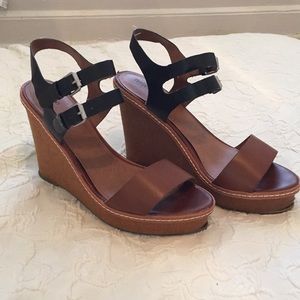 Mossimo black and brown wedges